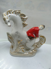 Статуэтка фарфор