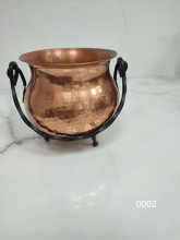 Медное кашпо с ручкой