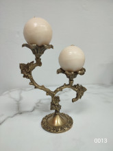 Двуплечий подсвечник