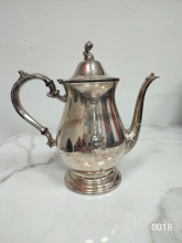 Антикварный чайник