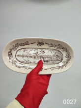 Тарелка овальная